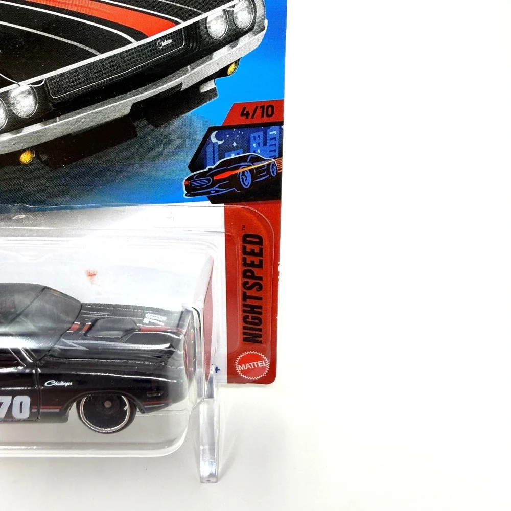 Hot Wheels 70 Dodge HEMI Challenger Night Speed Black 1:64